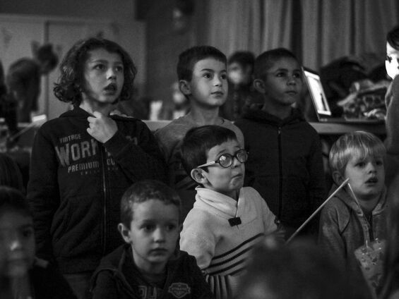 Les enfants sont captivés