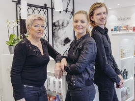 Laure Bazan et ses collaborateurs